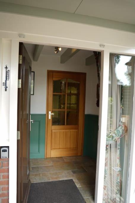 Huisje Marie Loosdrecht Exterior photo